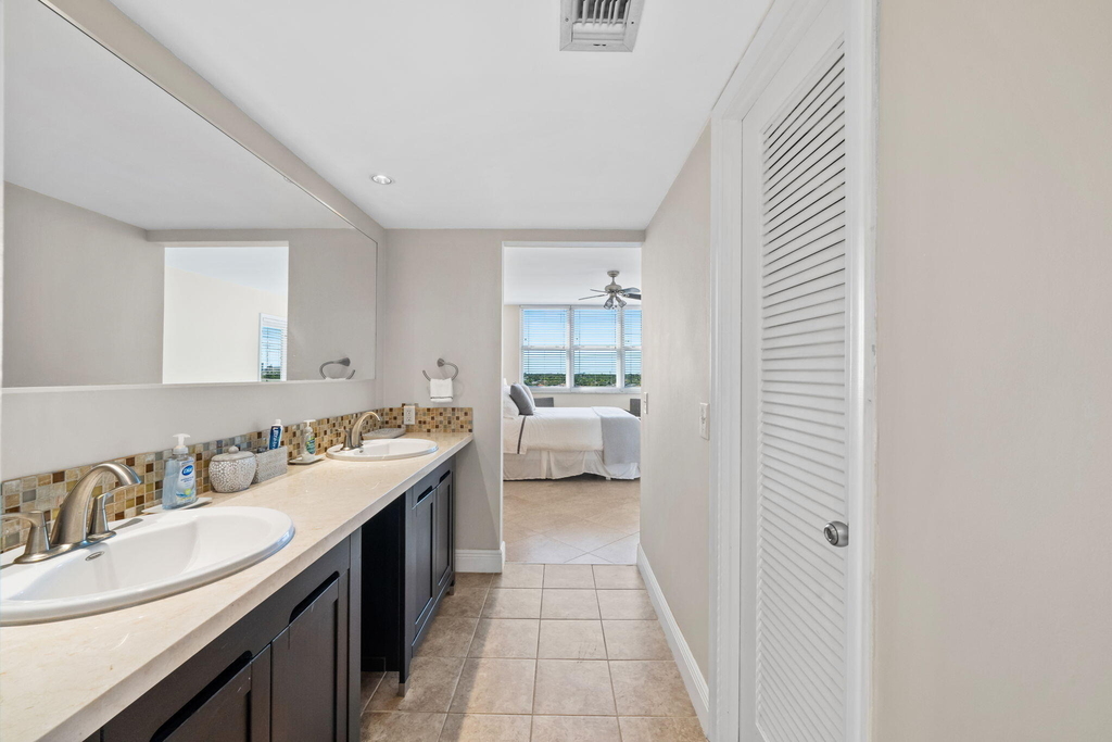 511 Bayshore Drive - Photo 5