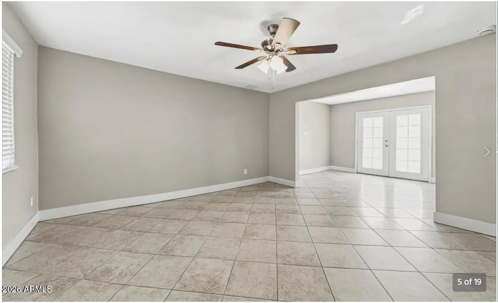 7005 N 76th Drive - Photo 3