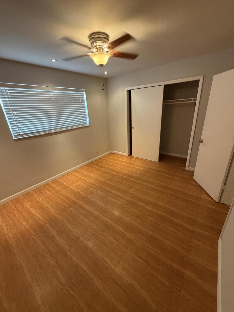 713 Se 18th Street - Photo 2
