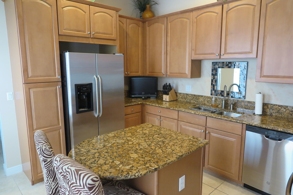 819 Nw 82nd Place - Photo 19