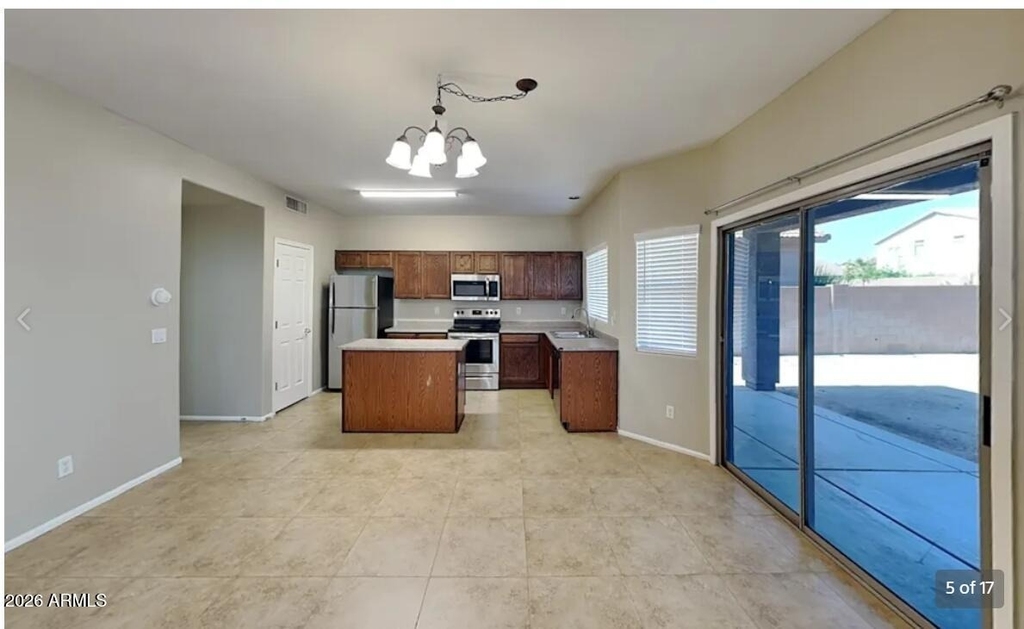 1640 S 171st Drive - Photo 2