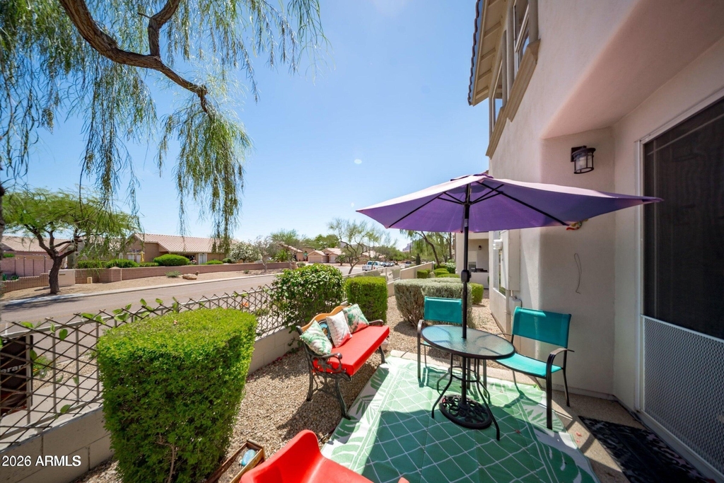9750 N Monterey Drive - Photo 16