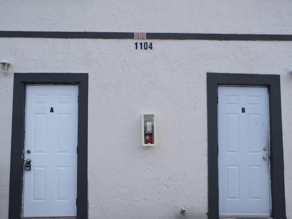 1104 22nd Street - Photo 9