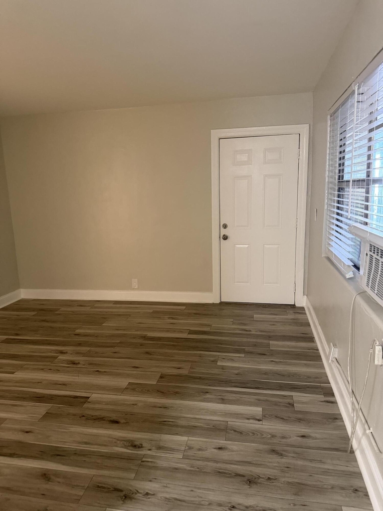 1025 13th Street - Photo 22
