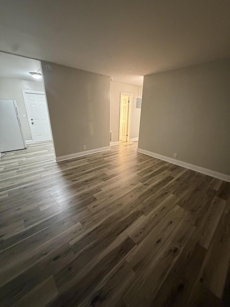 1025 13th Street - Photo 5