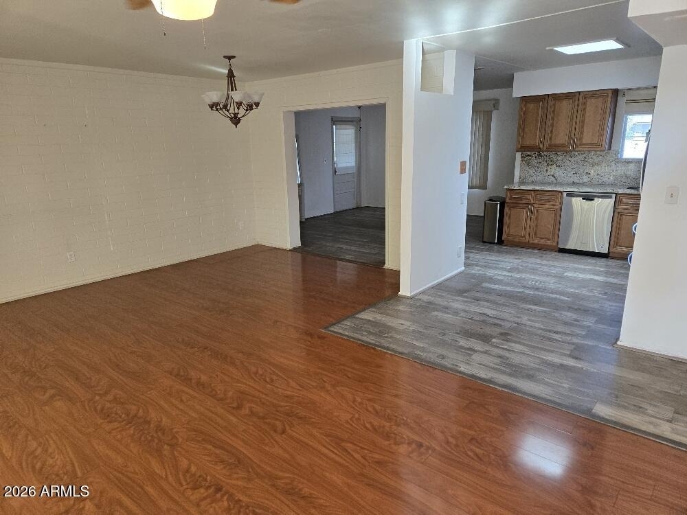 11224 N 105th Avenue - Photo 9