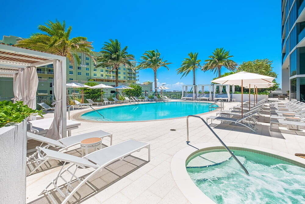 500 E Las Olas Boulevard - Photo 2