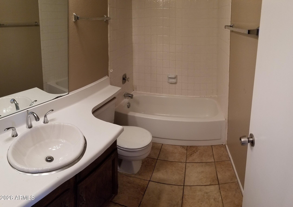 1626 W Beaubien Drive - Photo 22