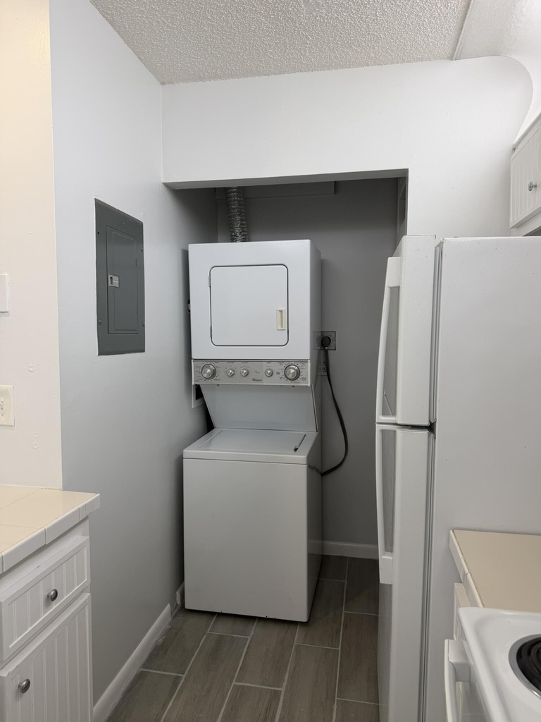 1501 Waterview Circle - Photo 8