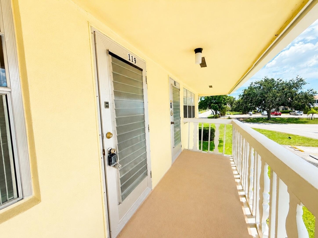 119 Sussex F - Photo 14