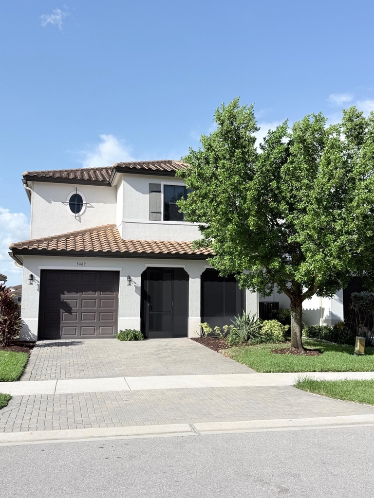 5489 Soria Avenue - Photo 1