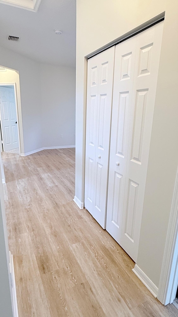 5489 Soria Avenue - Photo 26