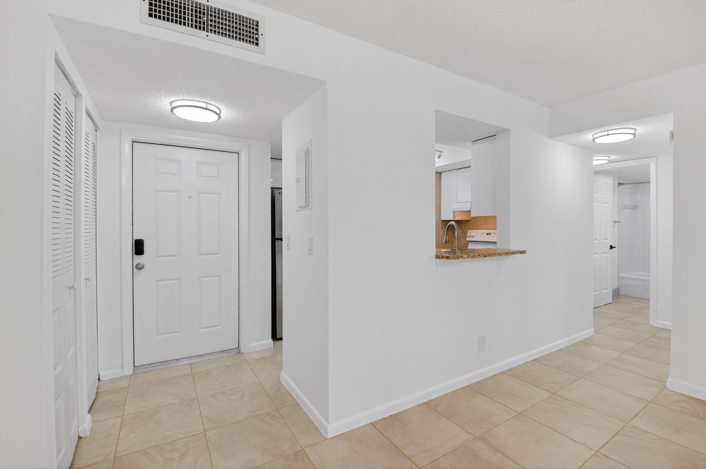 10 Willowbrook Lane - Photo 3