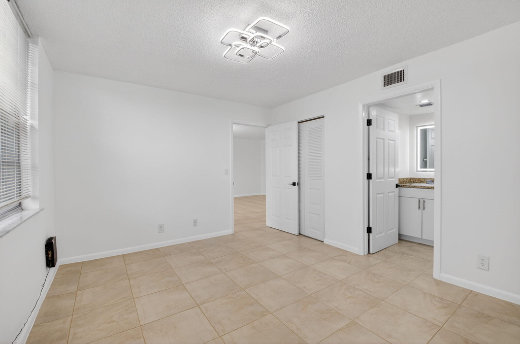 10 Willowbrook Lane - Photo 6