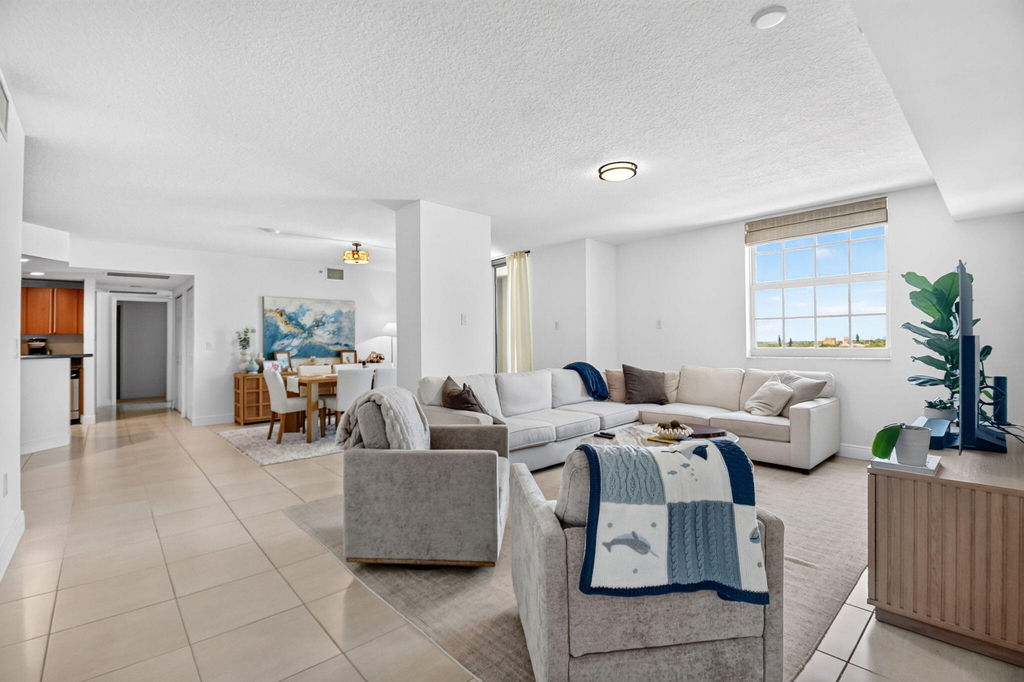 610 Clematis Street - Photo 4