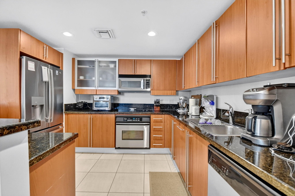 610 Clematis Street - Photo 6