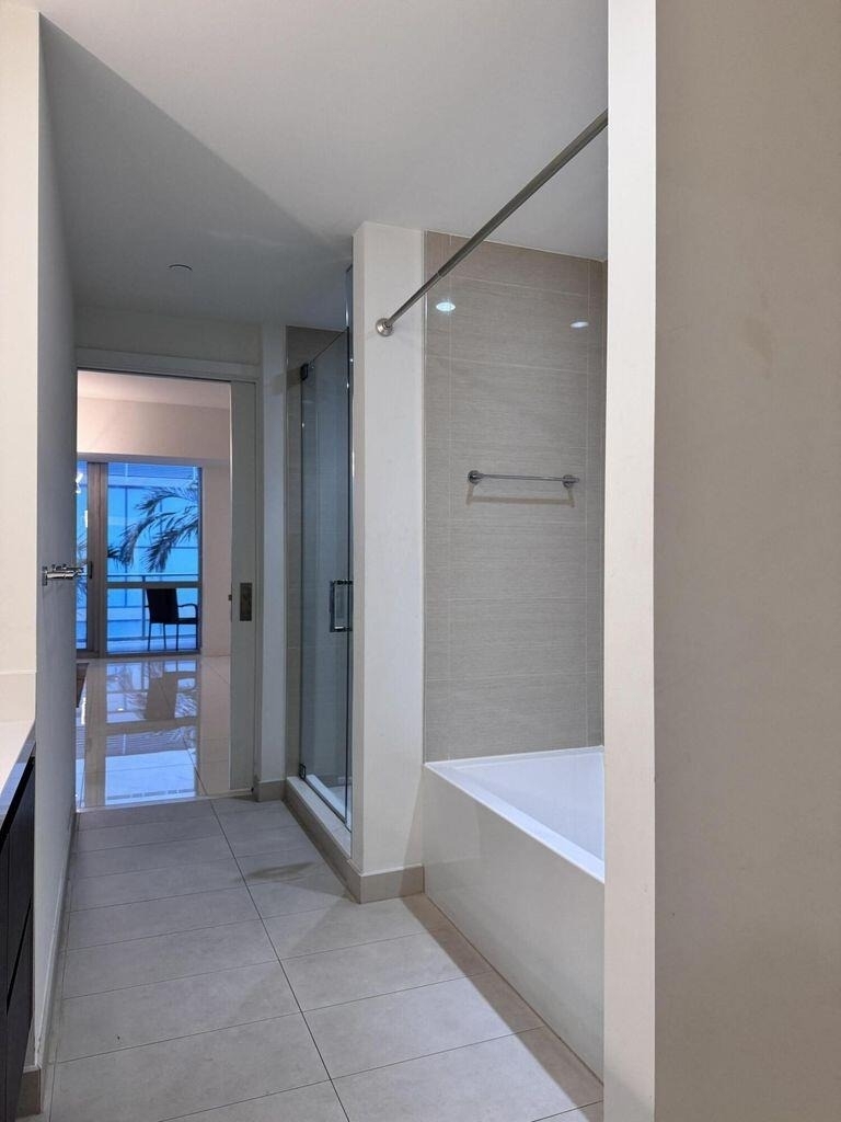 851 Ne 1st Avenue - Photo 3