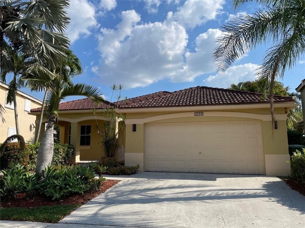 4293 Laurel Ridge Circle - Photo 1