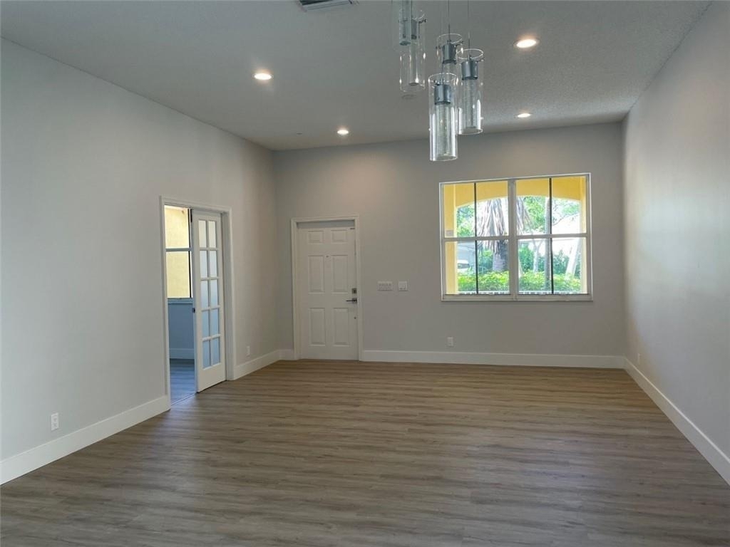 4293 Laurel Ridge Circle - Photo 55