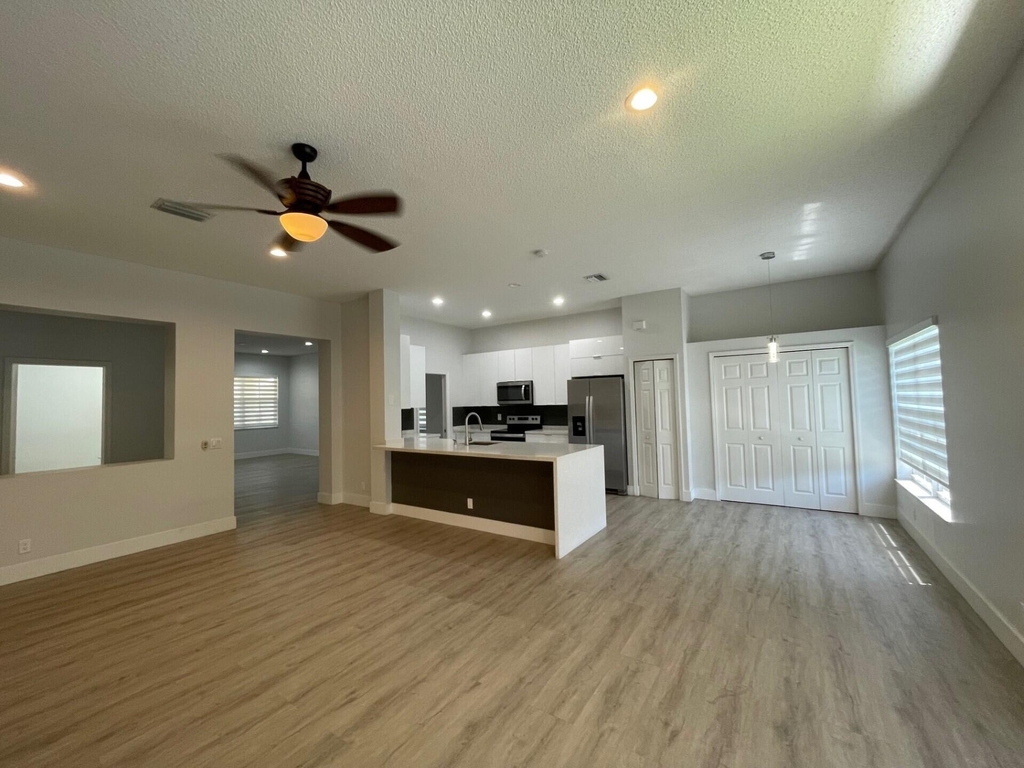 4293 Laurel Ridge Circle - Photo 22