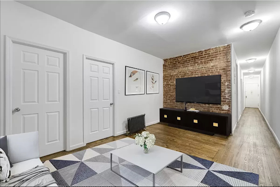 Claremont Avenue, Unit 04 - Photo 1