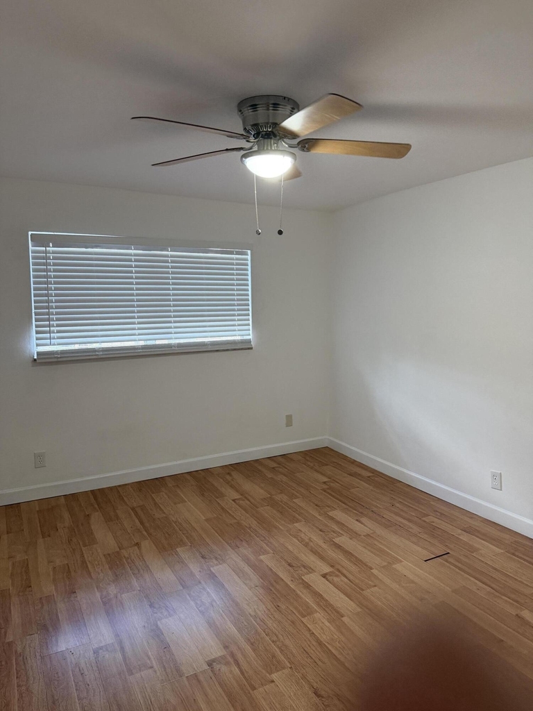 5644 Blueberry Court - Photo 11
