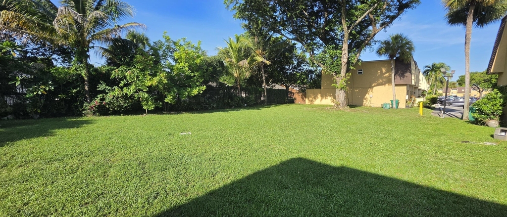 5644 Blueberry Court - Photo 16