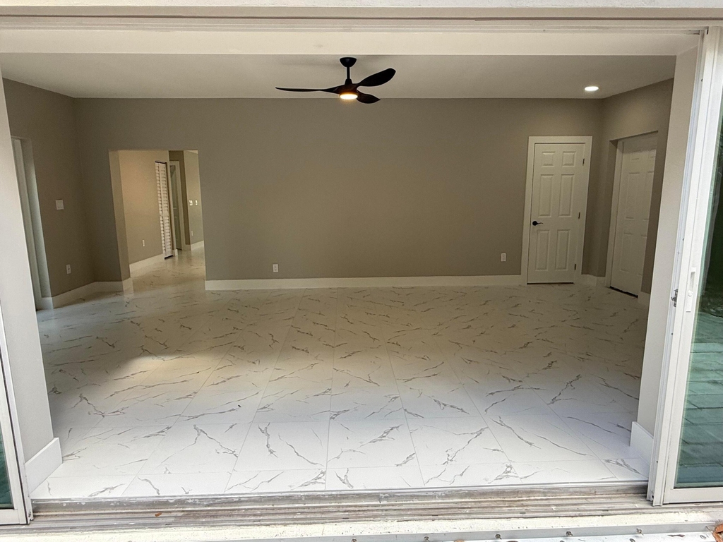507 Sw N Riverpoint Drive - Photo 2