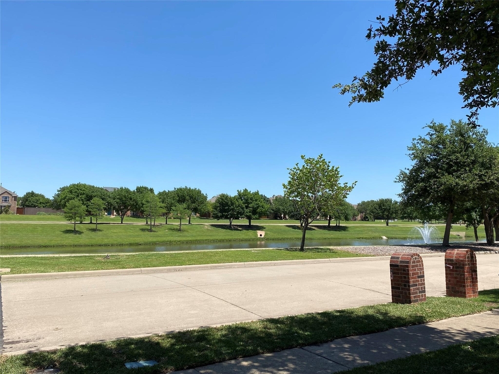 1045 Ducks Landing - Photo 20