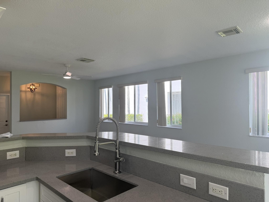 3251 Laurel Ridge Circle - Photo 7
