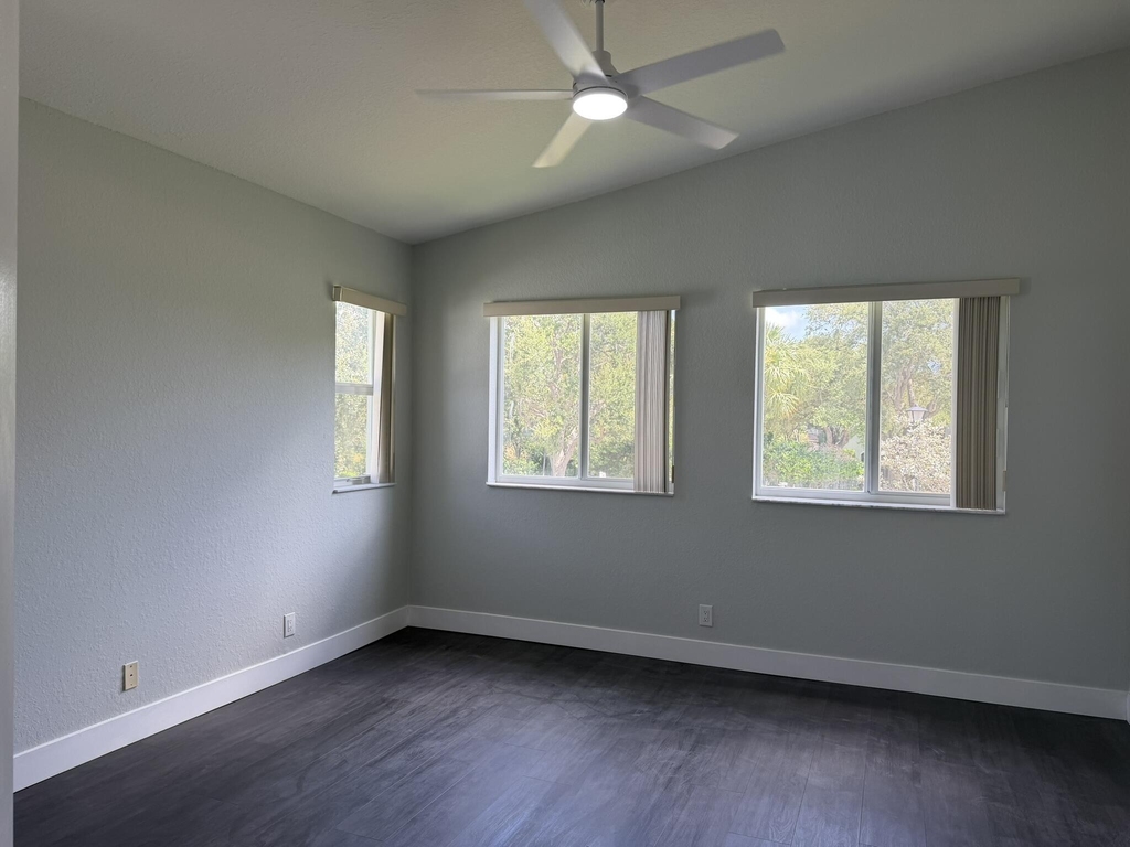 3251 Laurel Ridge Circle - Photo 17