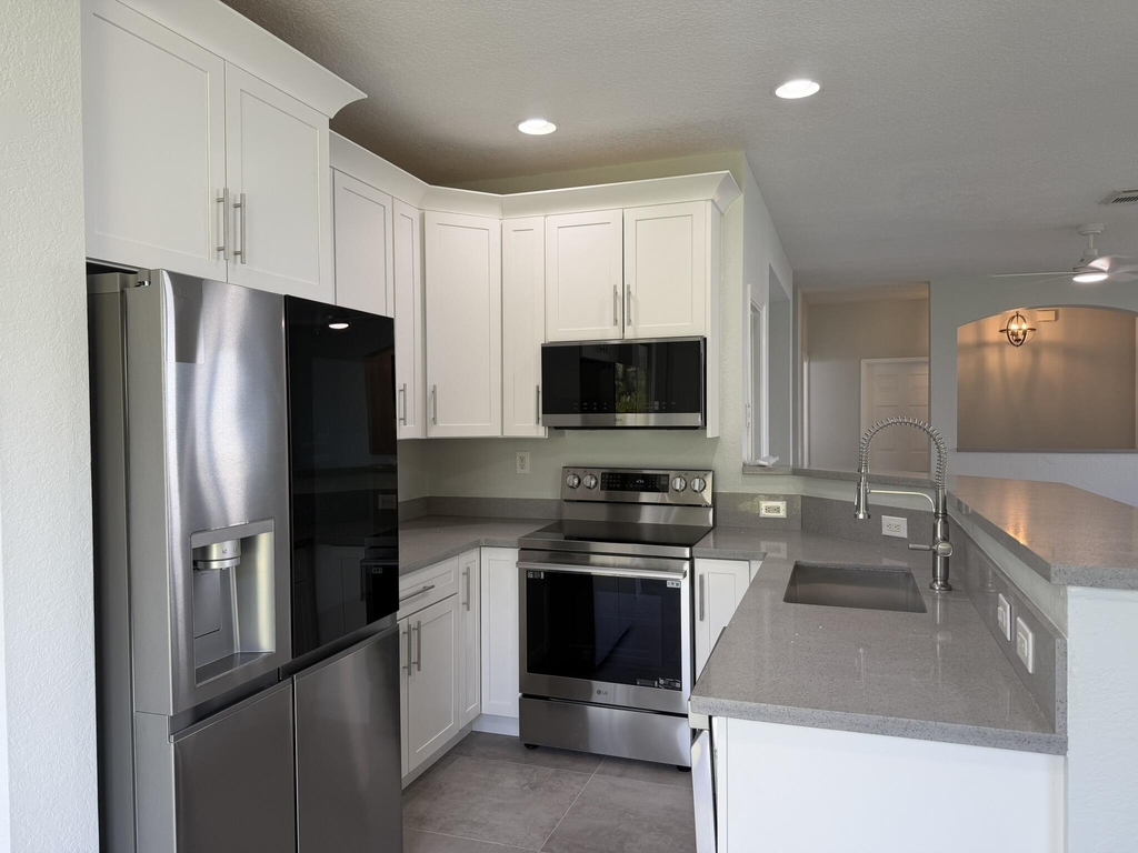 3251 Laurel Ridge Circle - Photo 5