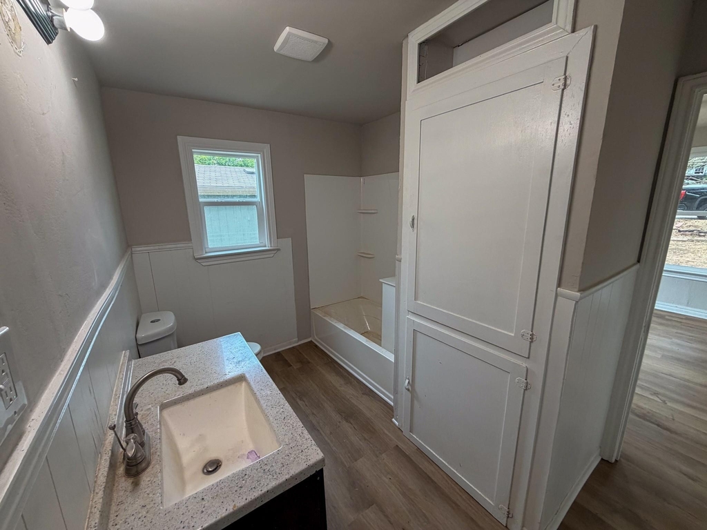 1527 W Gandy Street - Photo 7