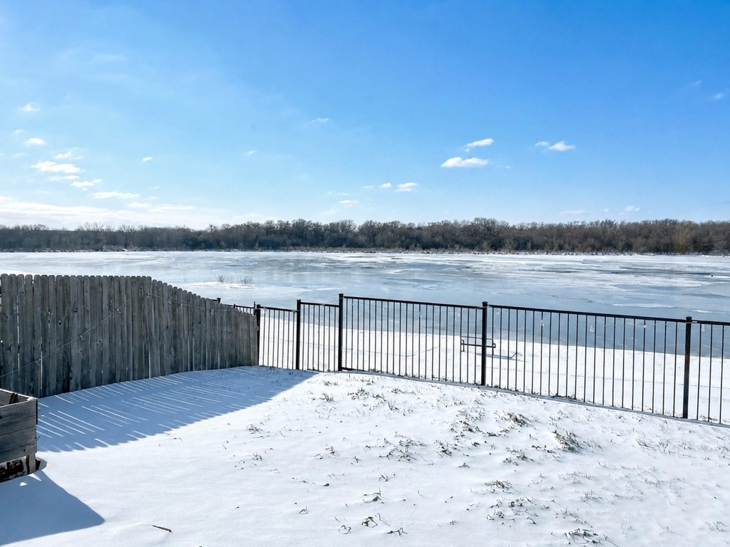 10400 Lake Park Drive - Photo 18