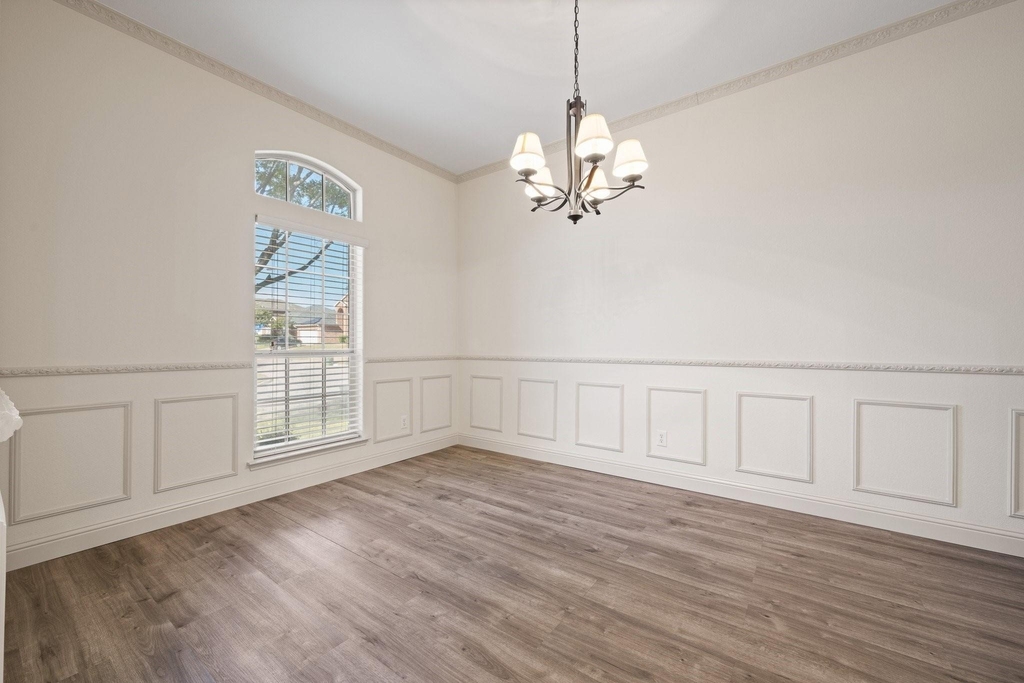 7103 Camp Creek Drive - Photo 3