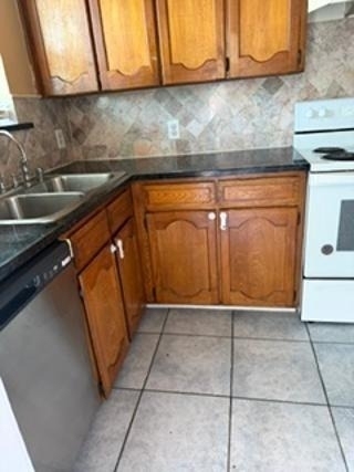 7608 Chapin Road - Photo 4