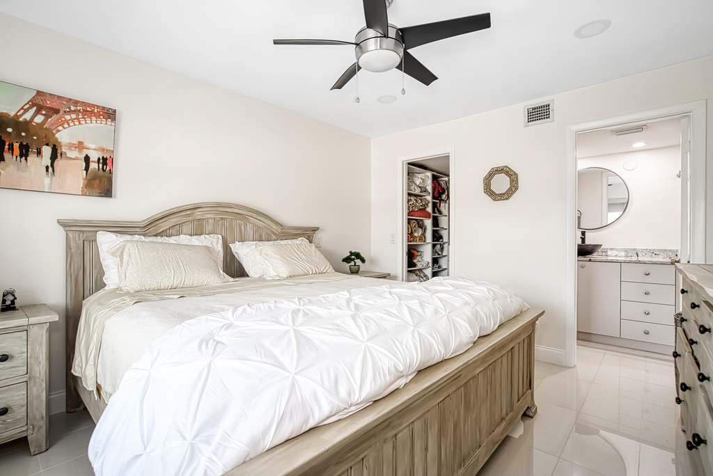 7257 Golf Colony Court - Photo 2
