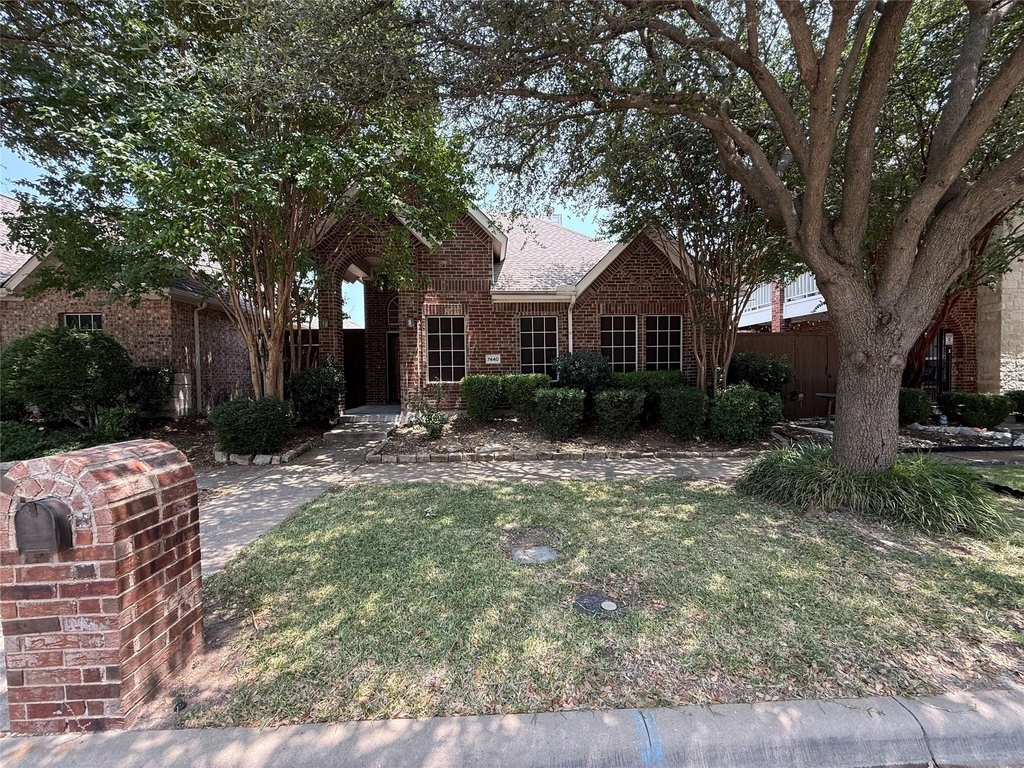 7440 Lancaster - Photo 1