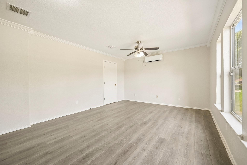 12000 Melrose Lane - Photo 5