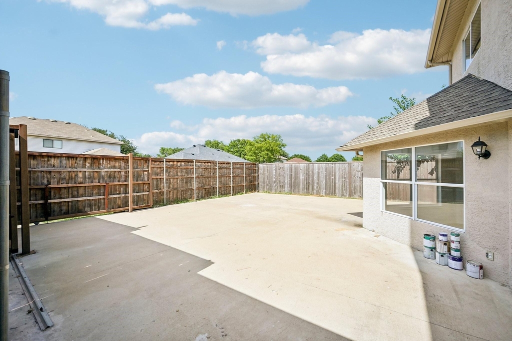 12000 Melrose Lane - Photo 32