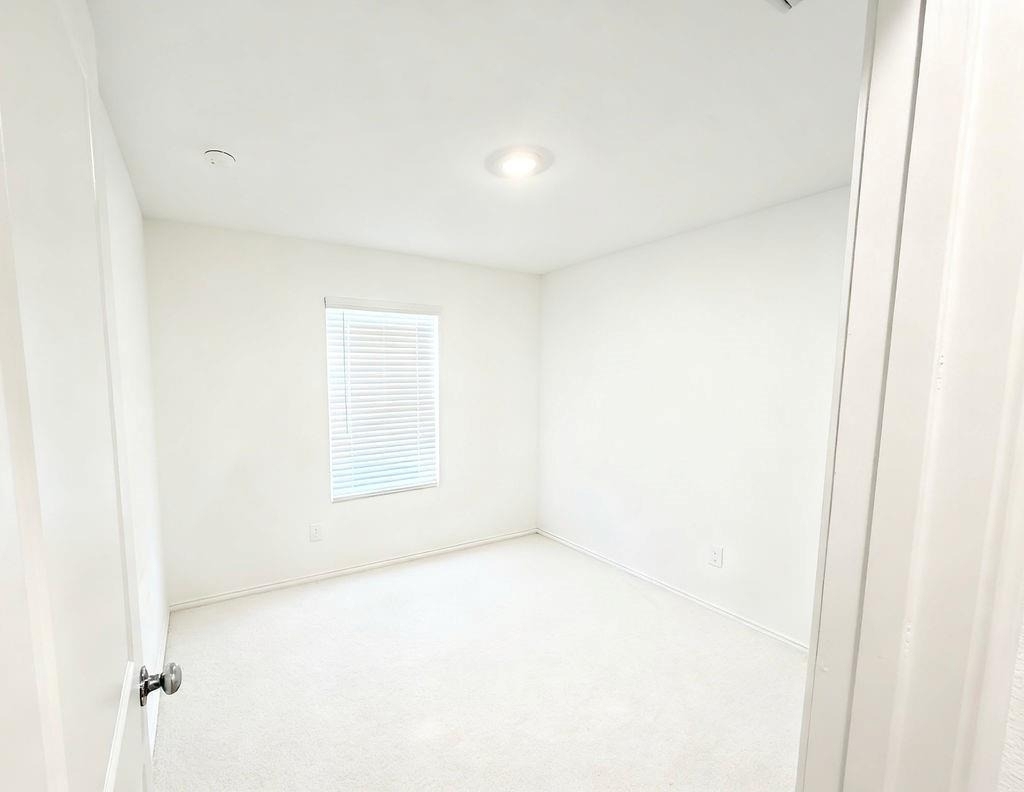 7855 Rutherford Lane - Photo 3