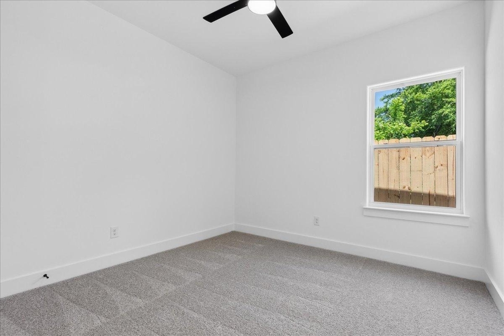 3930 Coolidge Street - Photo 13