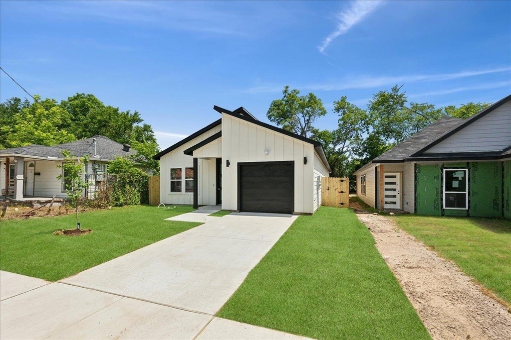 3930 Coolidge Street - Photo 2