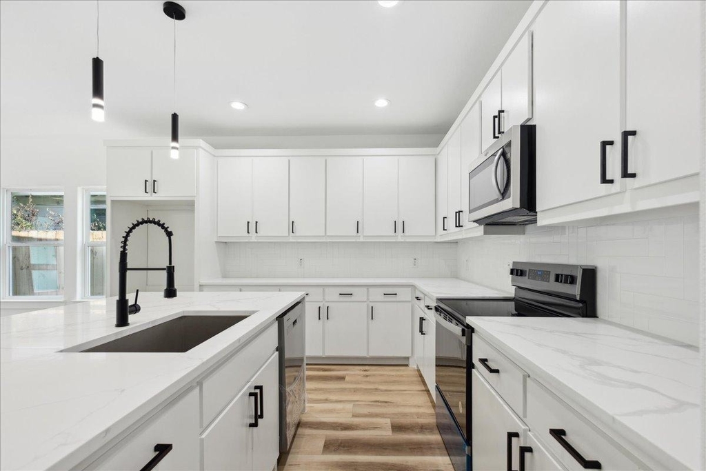 3930 Coolidge Street - Photo 4
