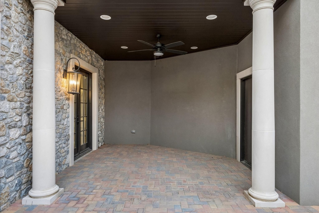 74 Cortes Drive - Photo 18
