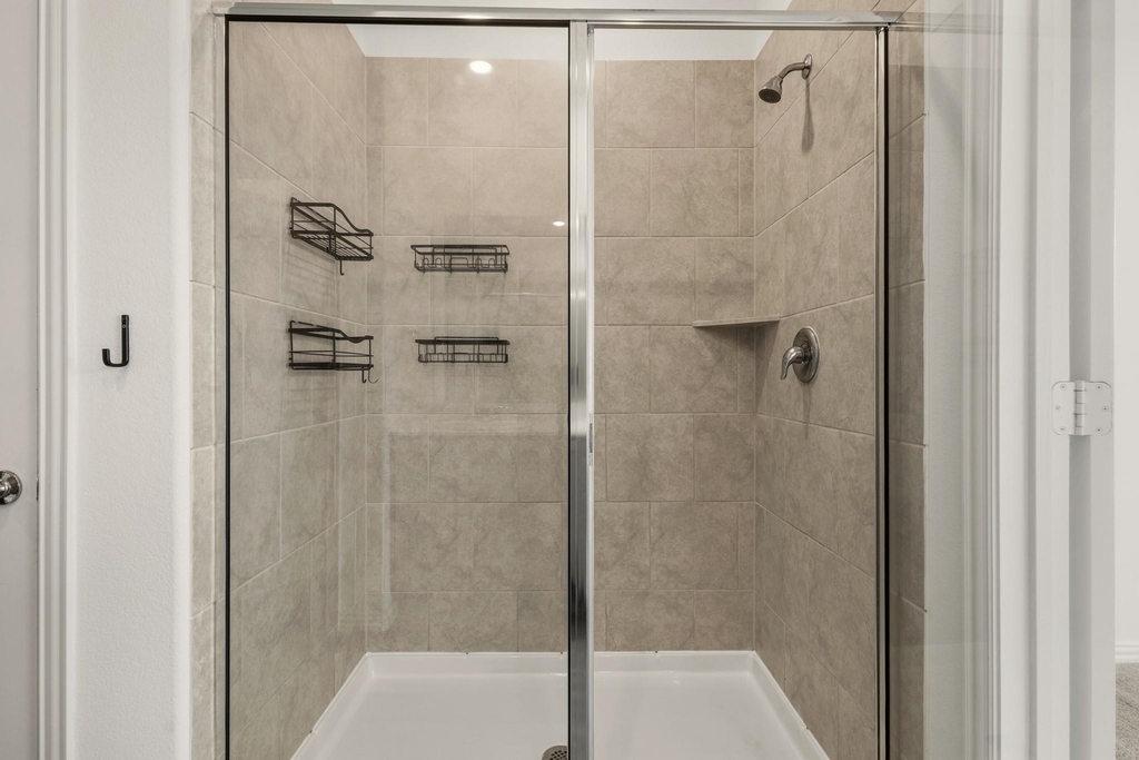 835 Sitwell Drive - Photo 19