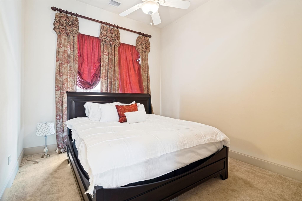 1634 Torrey Pines Lane - Photo 16