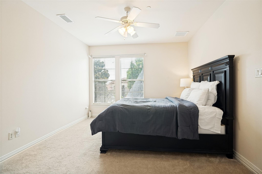 1634 Torrey Pines Lane - Photo 22