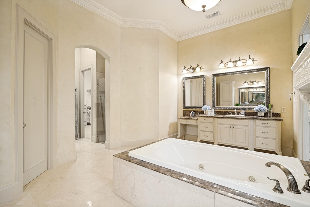1634 Torrey Pines Lane - Photo 12