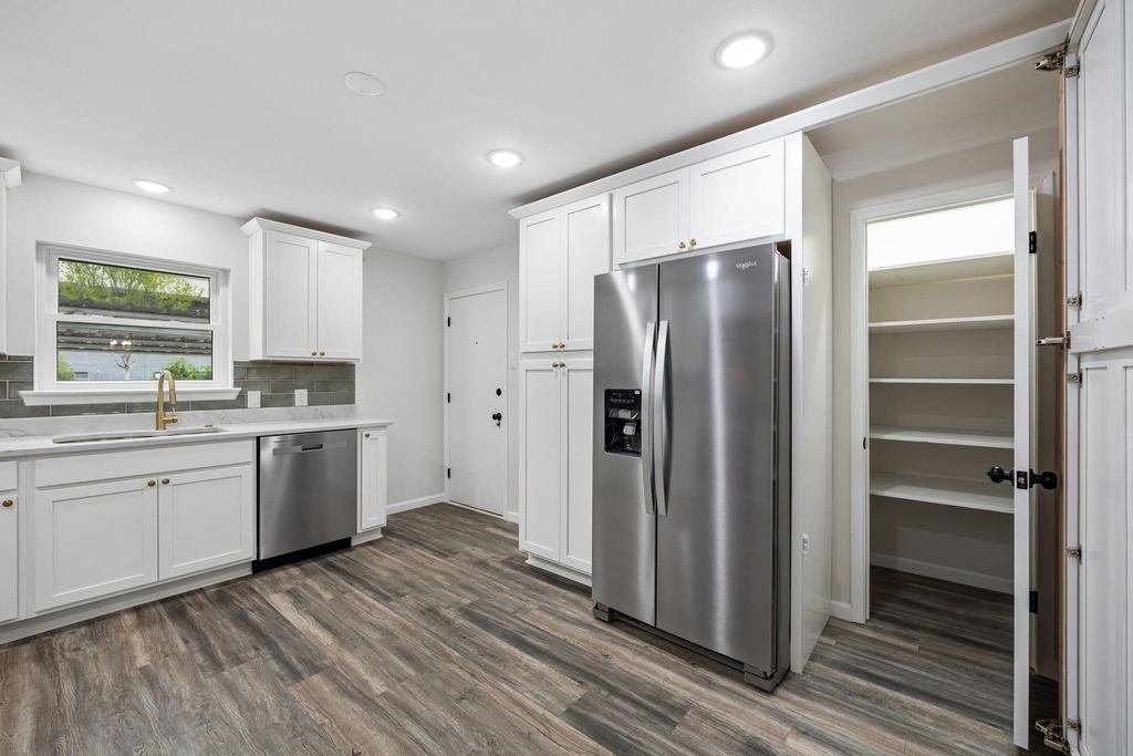 6234 Bandera Avenue - Photo 10